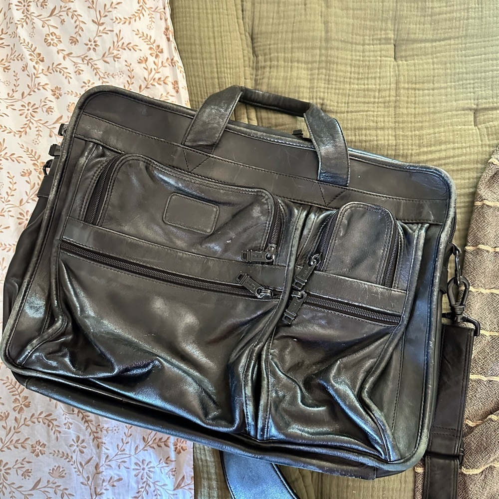 Vintage TUMI leather briefcase